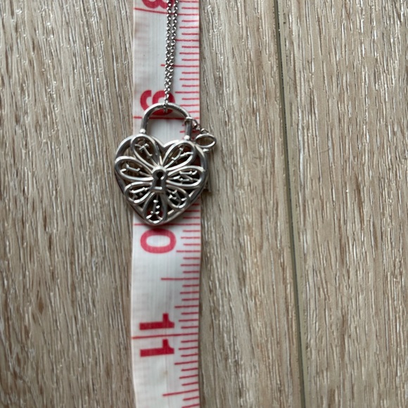 Tiffany and Co Necklace - Picture 4 of 7